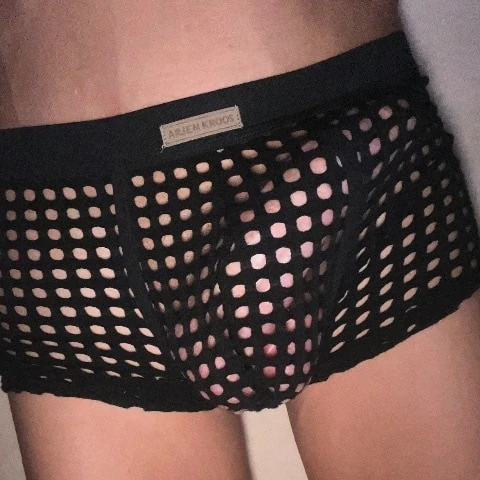 ErotixxxLoverGuy