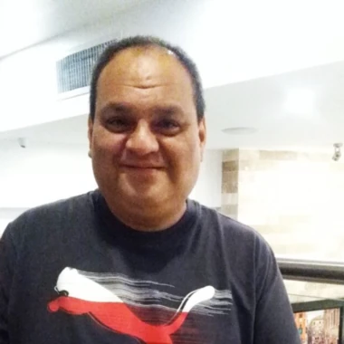 CesarJamonGuty