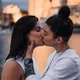 Femme_Virile