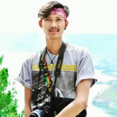 zein1995