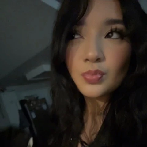 LovleyCamila