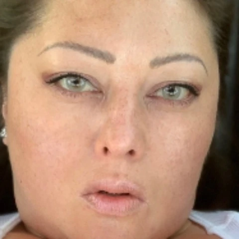 Leesa75