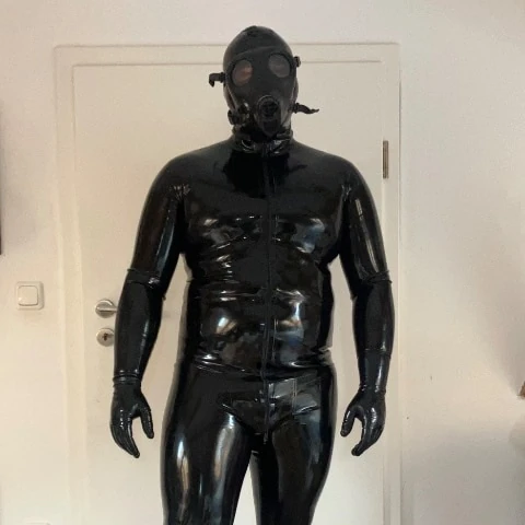 LatexBitchBoy