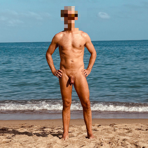 NudistChris