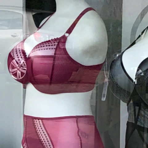 ZABINEFRAU