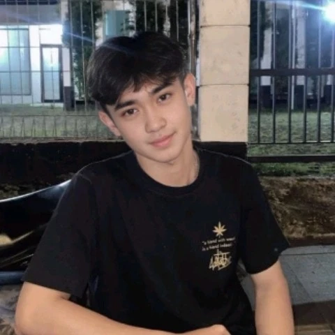 Ochreyan77