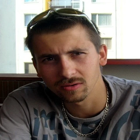 johnnyleeoo