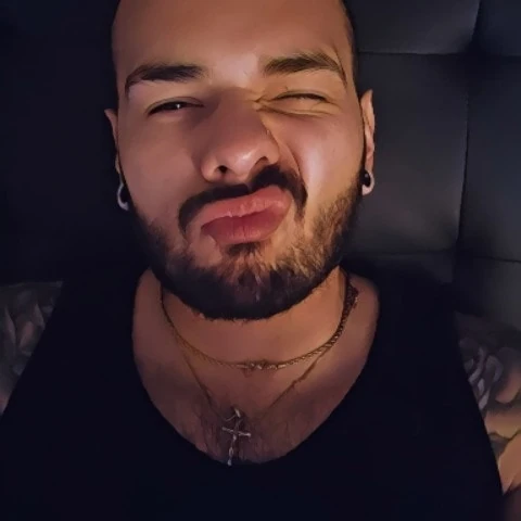 AyeMontoya1
