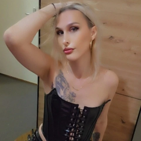 TSLauraLuxx