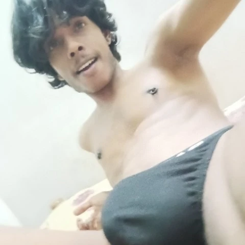 Aayushi7