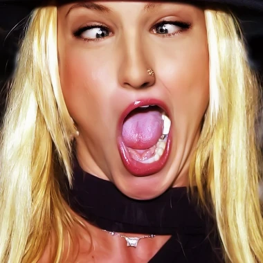 OpenMouthCelebs383