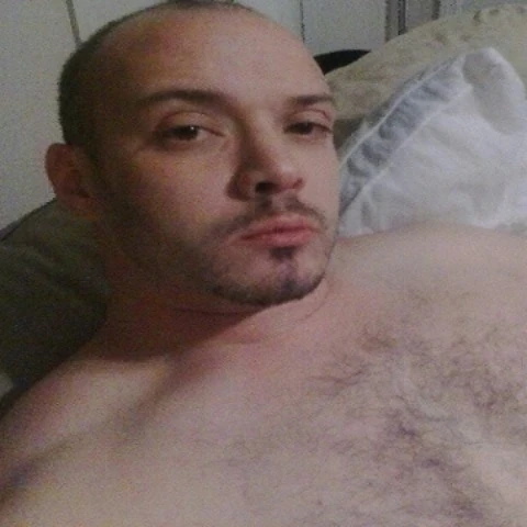 luvBigWhiteCocks79