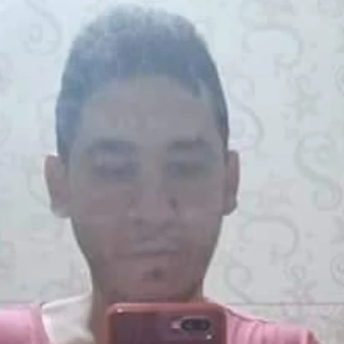 alecxc