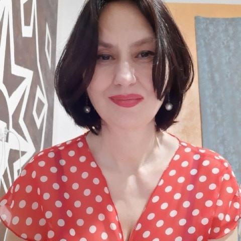 AngelaMilf