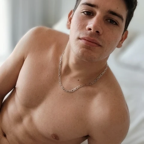 GreyM22