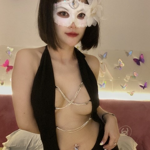 MiuBabee8493