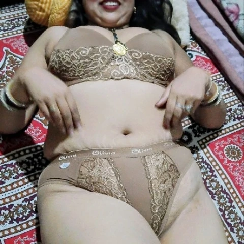 HOTTY_ANJUU