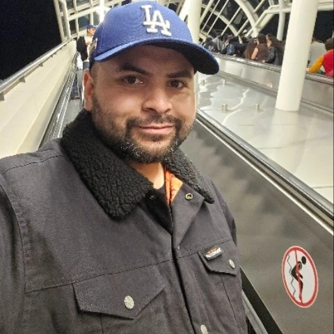 Bigmikeguzman2121