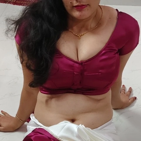 bolddesiqueen