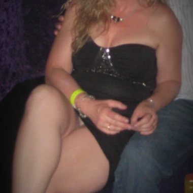 PC_Fun_Couple2_0