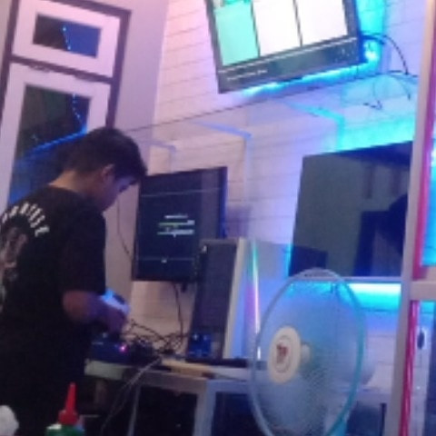 IZAKIY